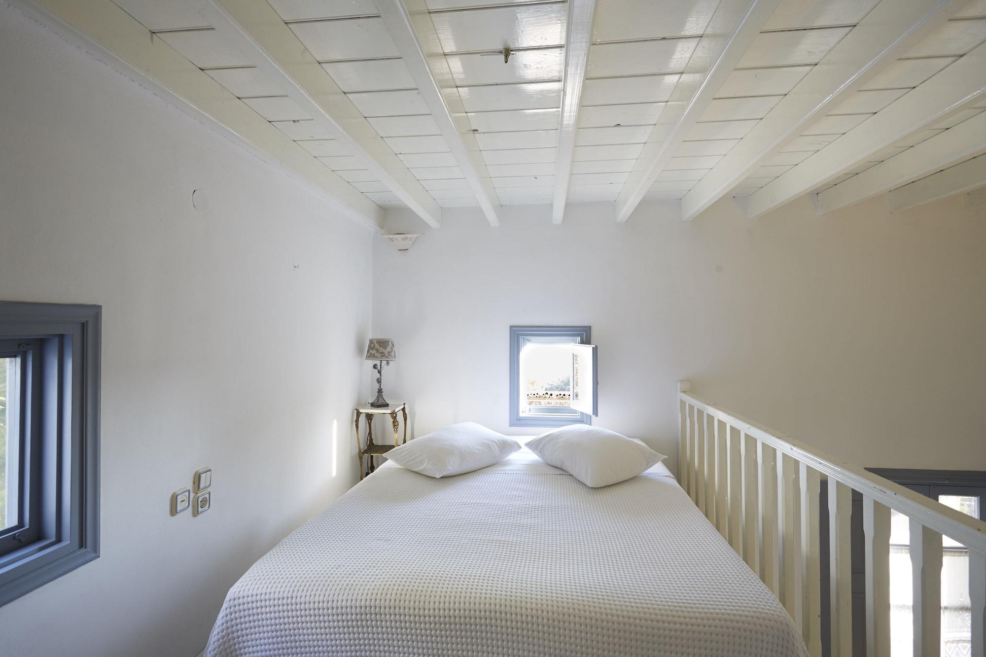 9 Muses Exclusive Apartments Grikos Bay  Exterior photo